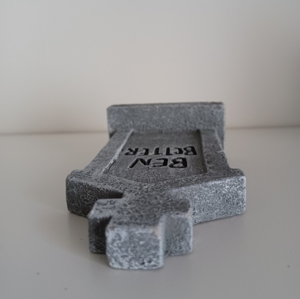 Ben Better Small Halloween Gravestone  Decor Piece - Picture 7 of 7